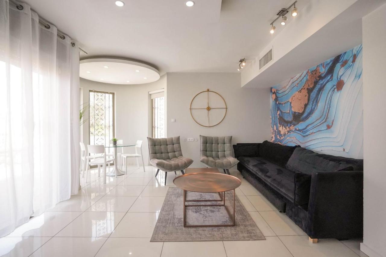 Yalarent Oasis Garden With Private Pool Apartamento Eilat Exterior foto