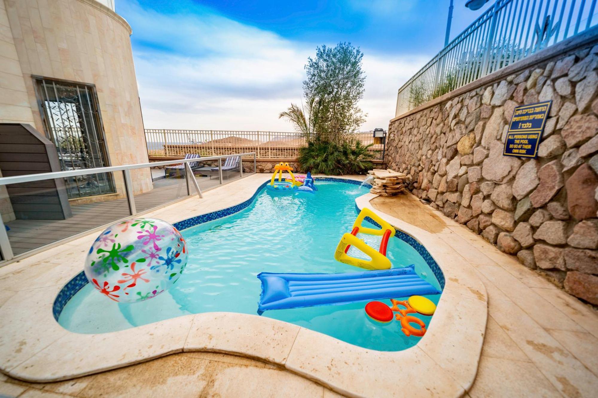 Yalarent Oasis Garden With Private Pool Apartamento Eilat Exterior foto